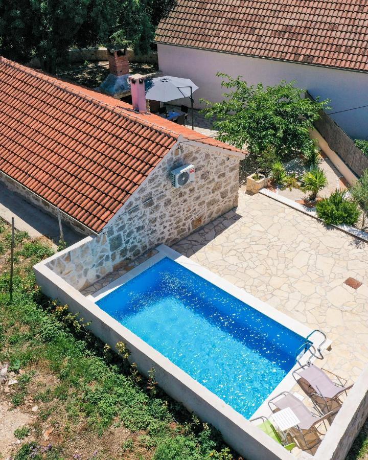 Holiday House Manuela Krusevo  Экстерьер фото