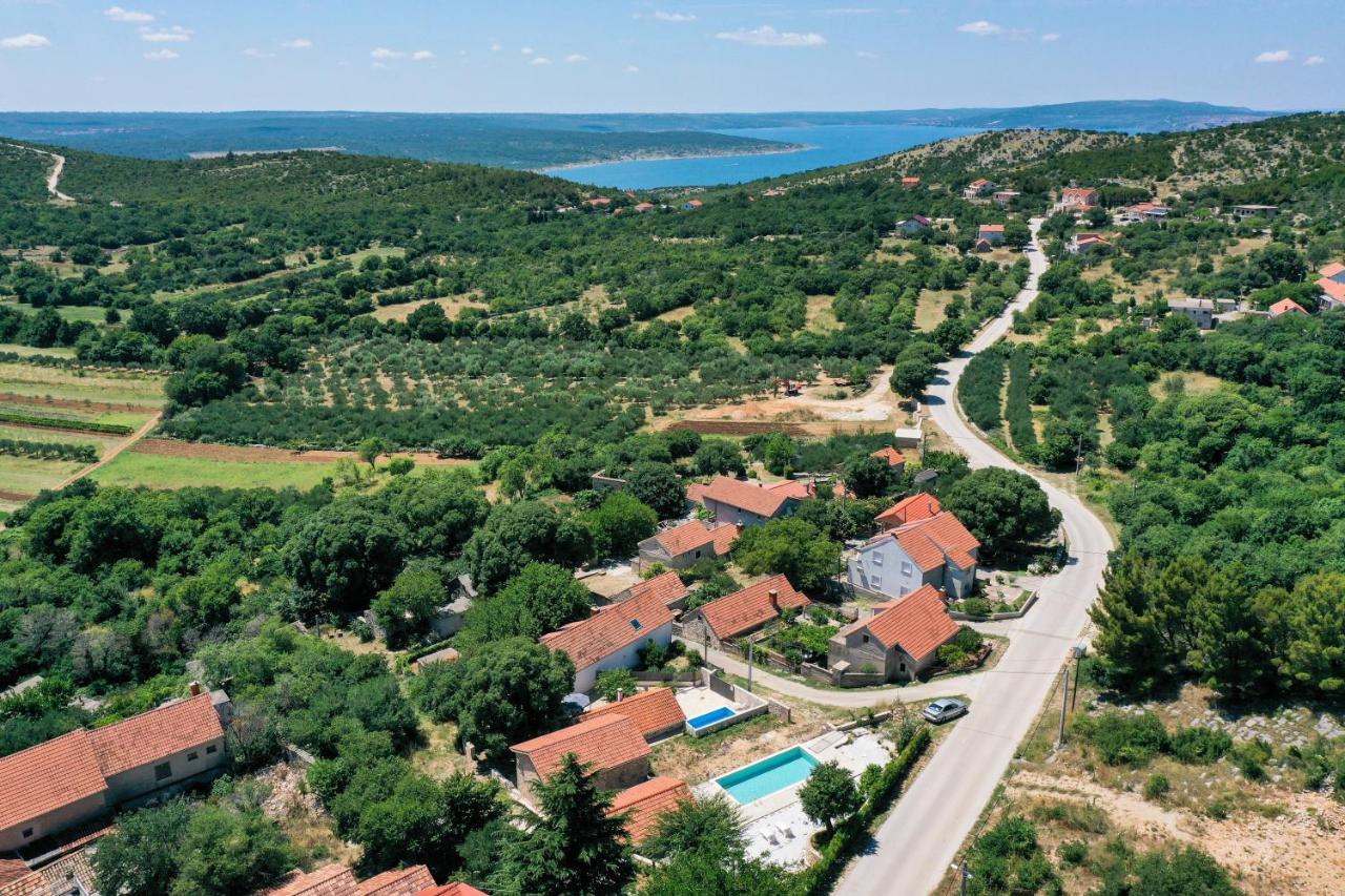 Holiday House Manuela Krusevo  Экстерьер фото